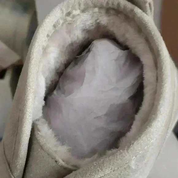 Capri Suedlike short boot 8.5 & 9.5 - Picture 4 of 7